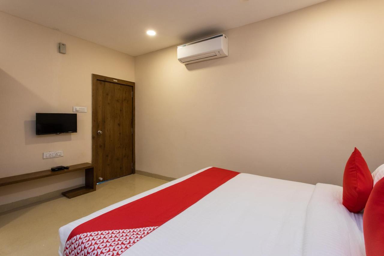 Oyo 75956 Hotel Grand Rourkela Dış mekan fotoğraf